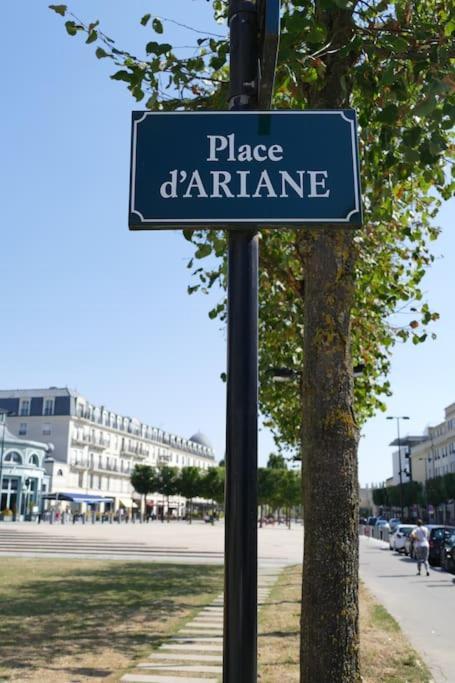 Disneyland Paris 70M² Face Parc, Place Ariane Serris Zewnętrze zdjęcie